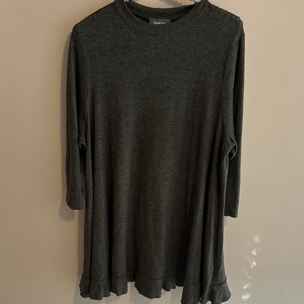 ModCloth 1X Dark Gray Long Sleeve Tunic Dress with Ruffle Hem